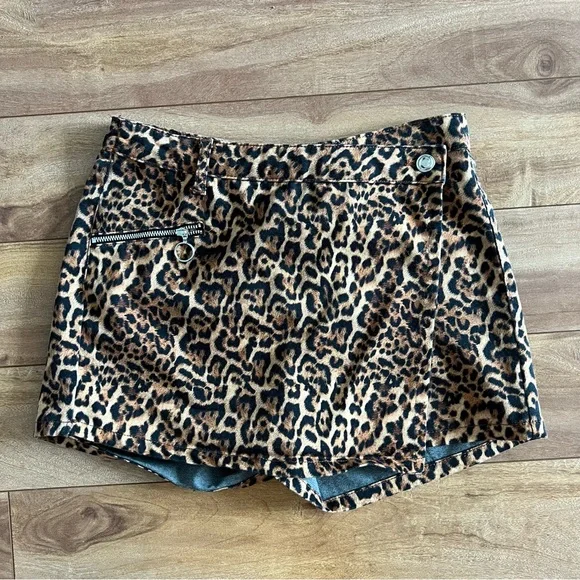 Zara Leopard Print Wrap Skort - Picture 4 of 14